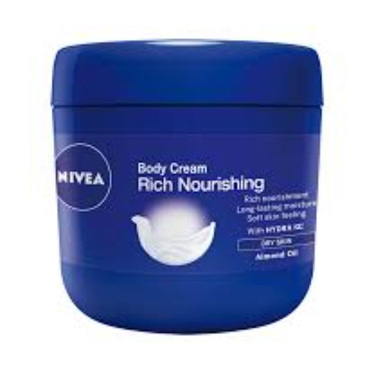 NIVEA Rich & Nourishing Body Lotion (400 ml)
